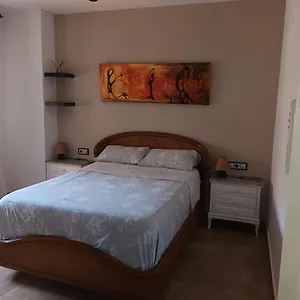 Piso En El Centro De Con Garaje Incluido Gratis Apartamento